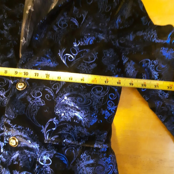 Elegant Women's Black and Blue Blazer - Picture 14 of 14